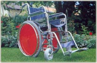 Ein Rollstuhl mit montierten Wheel Disc Abdeckungen